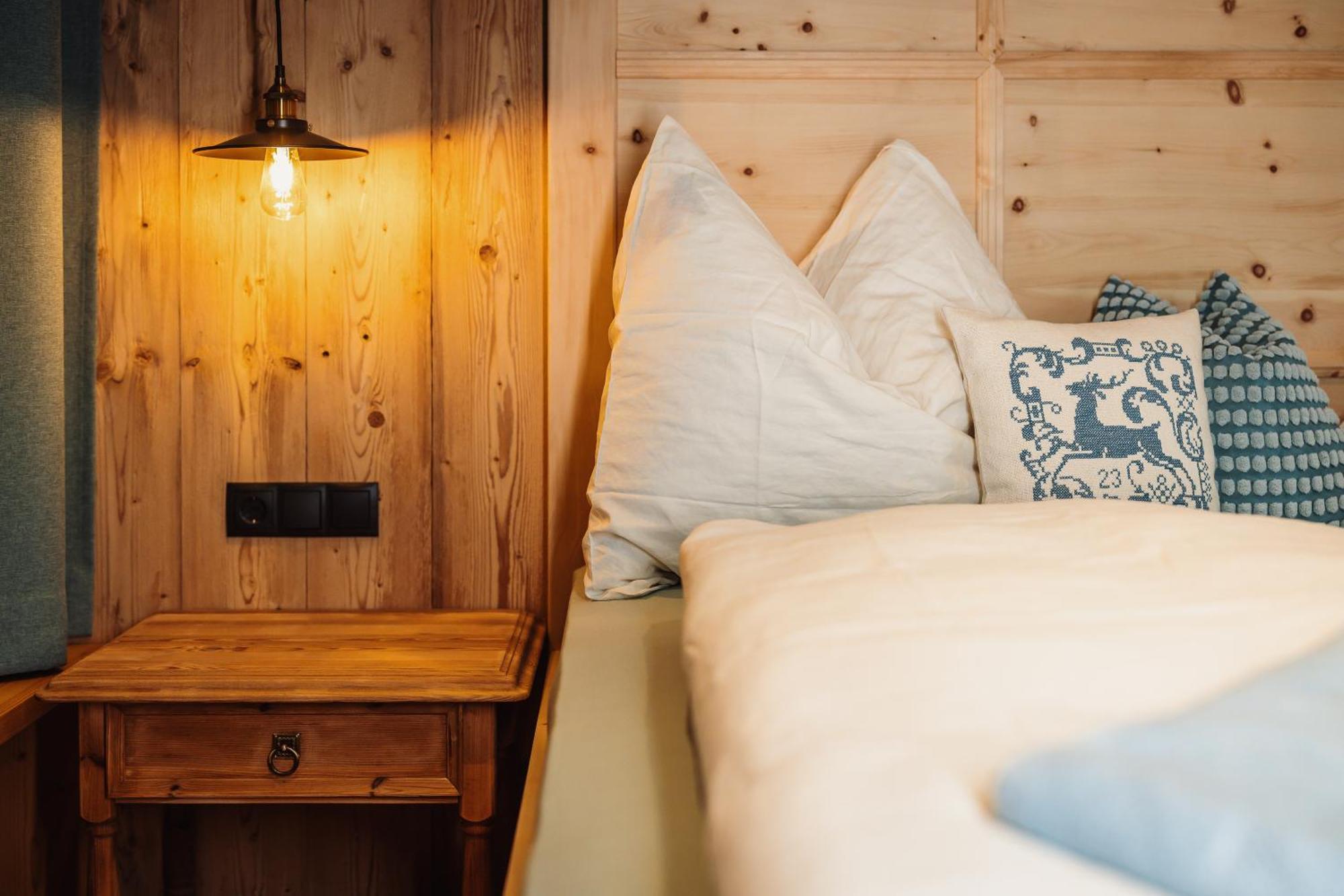Fuerthermoar Hideaways Kaprun Zimmer foto